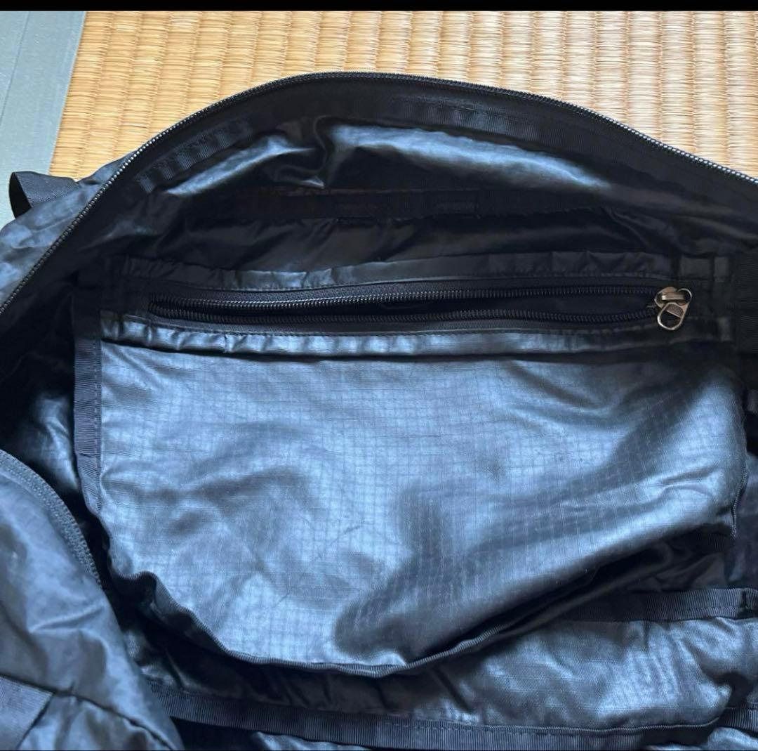 廃盤品　パタゴニア　ライトウェイト　トラベル　ダッフル　黒　旅行　パッカブル