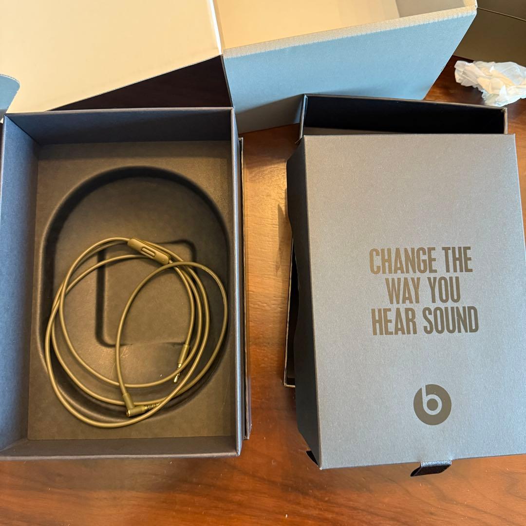 売り切り beats studio 3 wireless CAMO