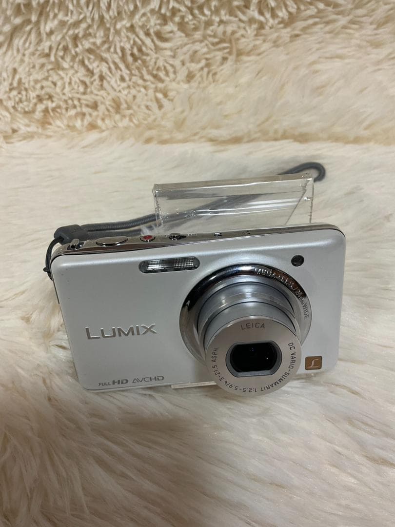 【簡易動作確認済】Panasonic DMC-FX77 ホワイト 本体 デジカメ