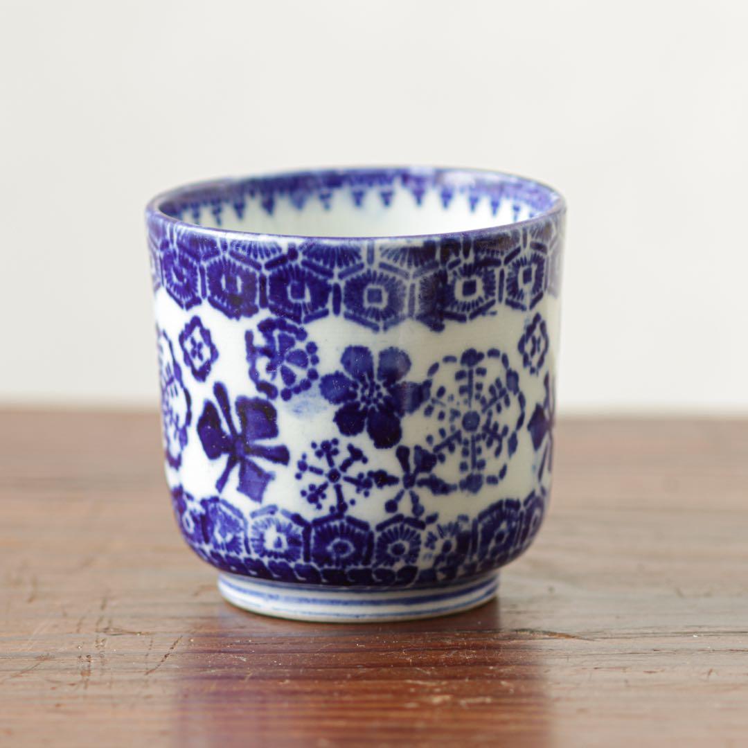 明治　大正　湯呑み　型紙摺　印判　雪輪　雪　結晶