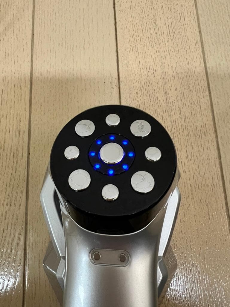 ALPHA ONE 美顔器　ランボルギーニ アルファワン