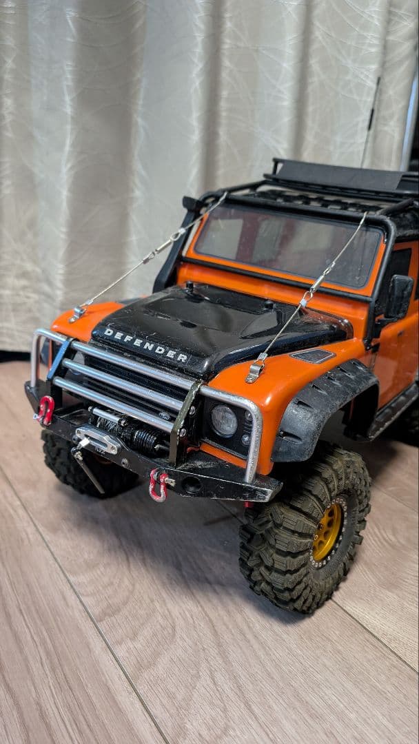 TRAXXAS TRX4 Defender 本体