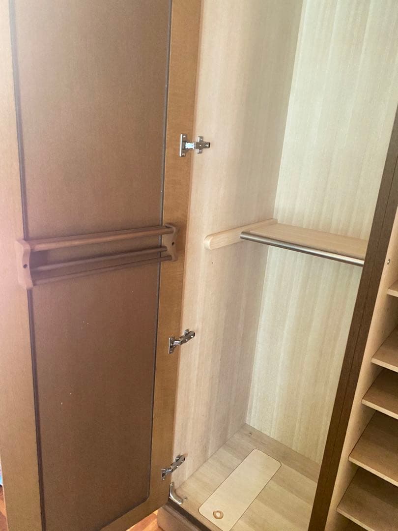 洋服クローゼット　洋ダンス　２枚扉　木製タンス　ワードローブ