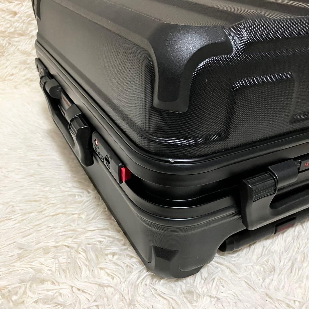 【未使用級】ブリーフィング トラベルケース キャリーケース 付属品付