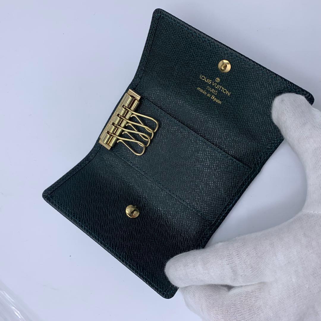 【新品同様】ルイヴィトン　キーケース　ミュルティクレ4 4連　タイガ