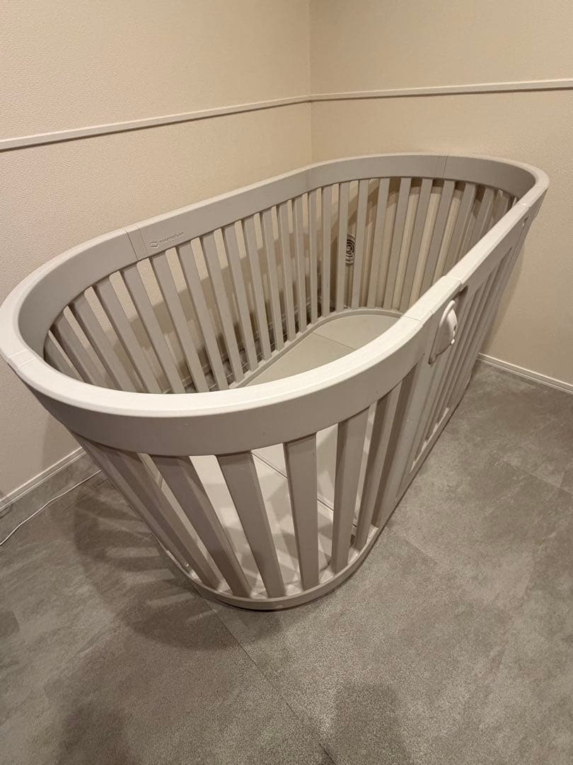 【可動式】北欧風ペットサークル　韓国ブランド　ヒュッゲラウンドペットサークル