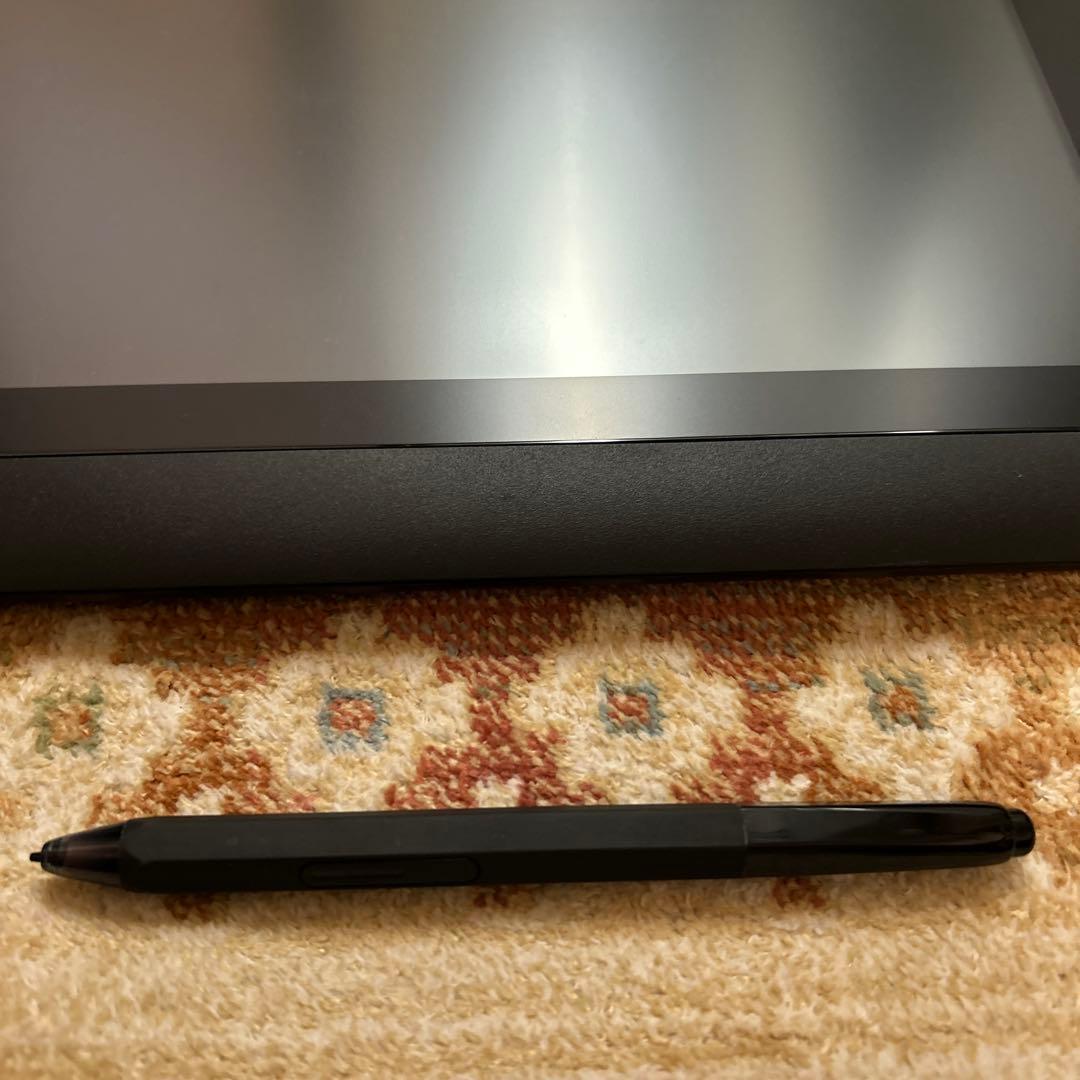 XP-PEN Artist 12 通電確認済み