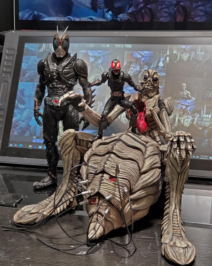 1/12 仮面ライダー 創世王（未組み立て未塗装) Creation King