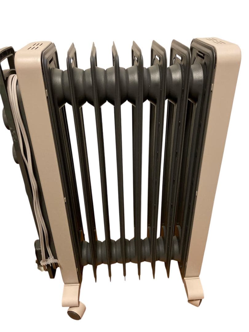 美品 デロンギ ヴェルティカルド オイルヒーター