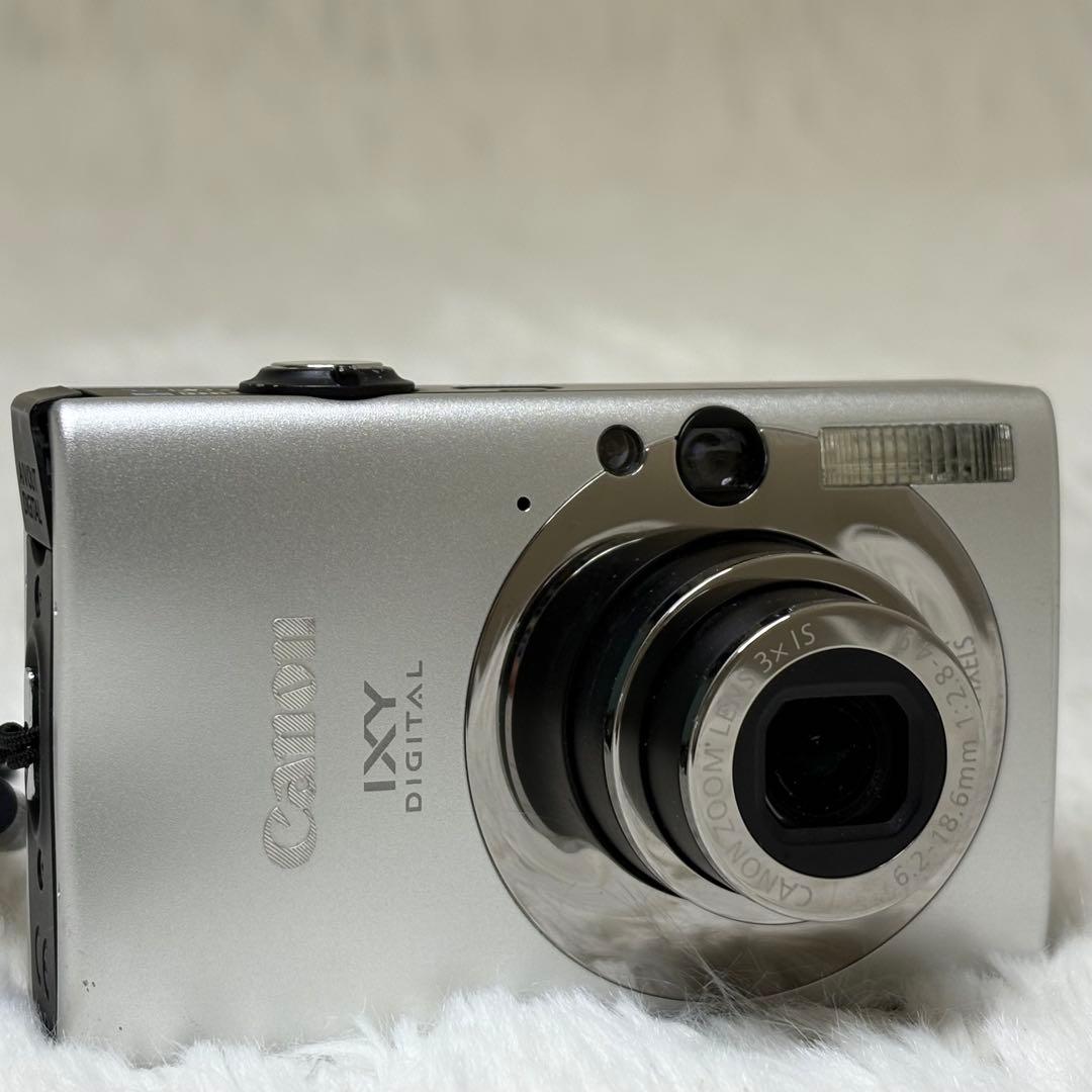 美品　Canon カメラ　IXY 20IS PC1271 充電器 コンデジ　可動
