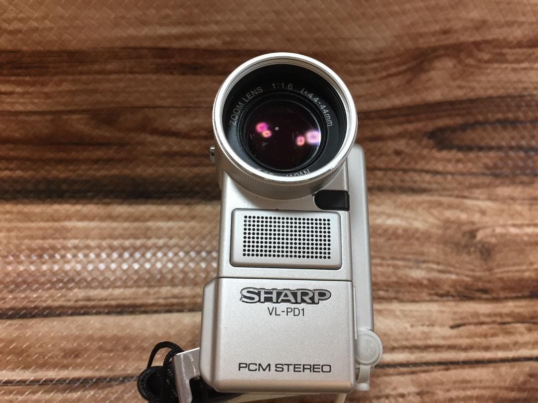 撮影再生ダビングOK　SHARP　VL-PD1　付属品あり　液晶大画面
