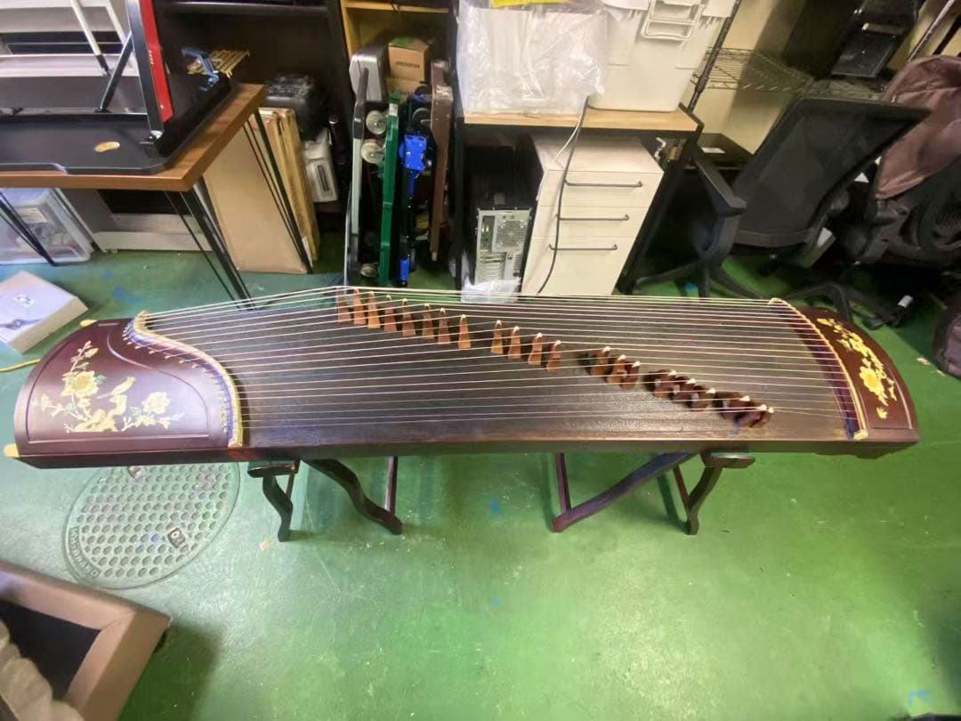 花と鳥の装飾 13弦 筝