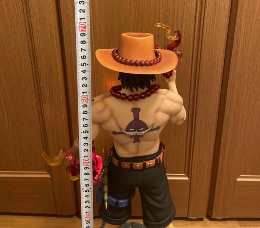 ワンピース　エース　約70cm 特大　フィギュア