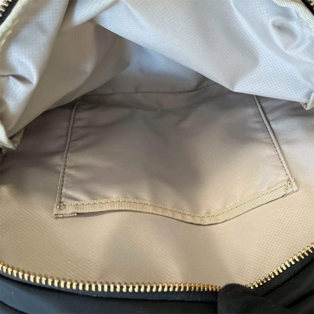 TUMI ブラック ショルダーバッグ 中型