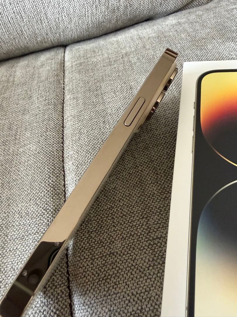 Apple iPhone 14 Pro 125GBゴールド SIMフリー　本体