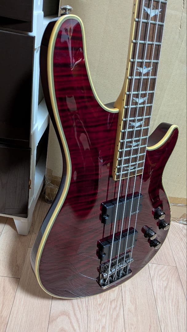 ベース Schecter Omen Extreme C-4