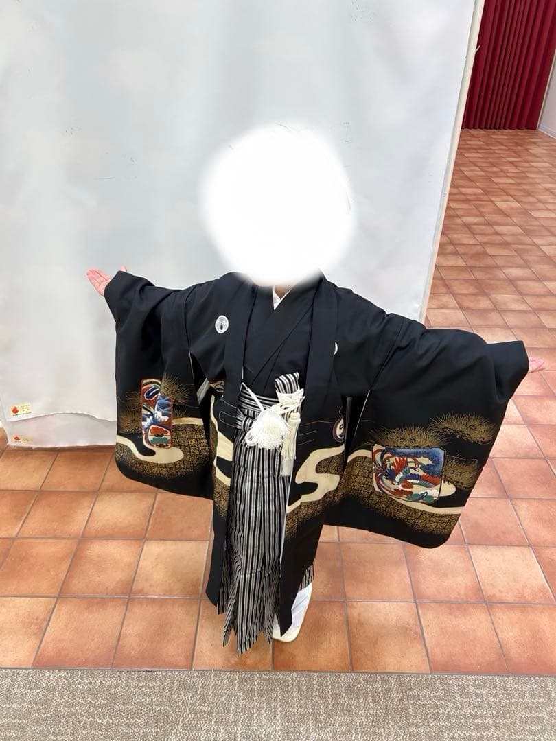 七五三 5歳 男の子 着物・袴セット 黒 かっこいい 富士山 兜 袴 七五三