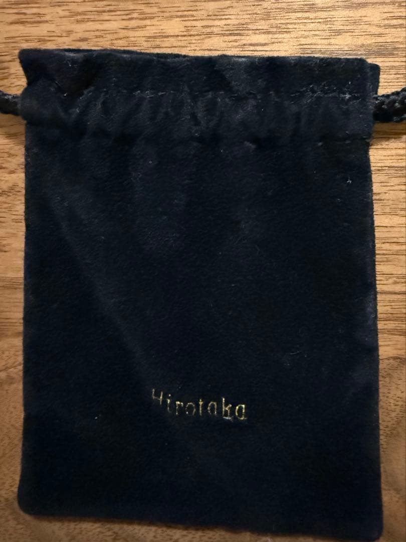 ヒロタカ K10 ピアス Mサイズ