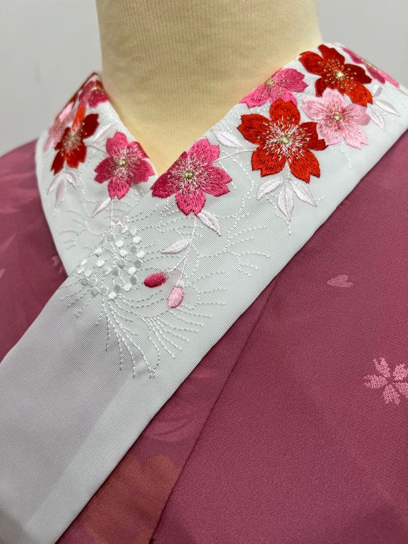 振り袖　フルセット　別誂長襦袢付　赤　成人式　金彩加工　刺繍入り　616