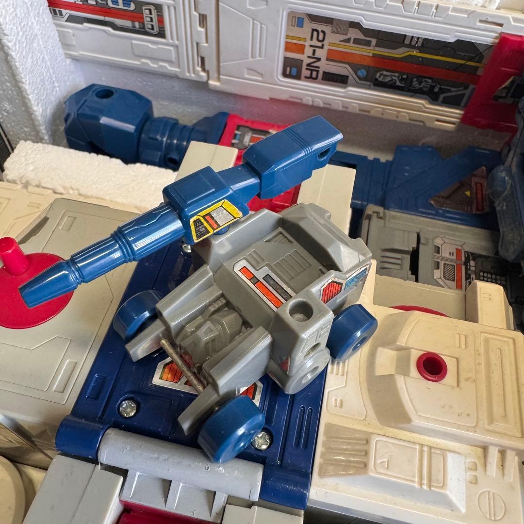 箱付き　トランスフォーマー フォートレスマキシマス C-114