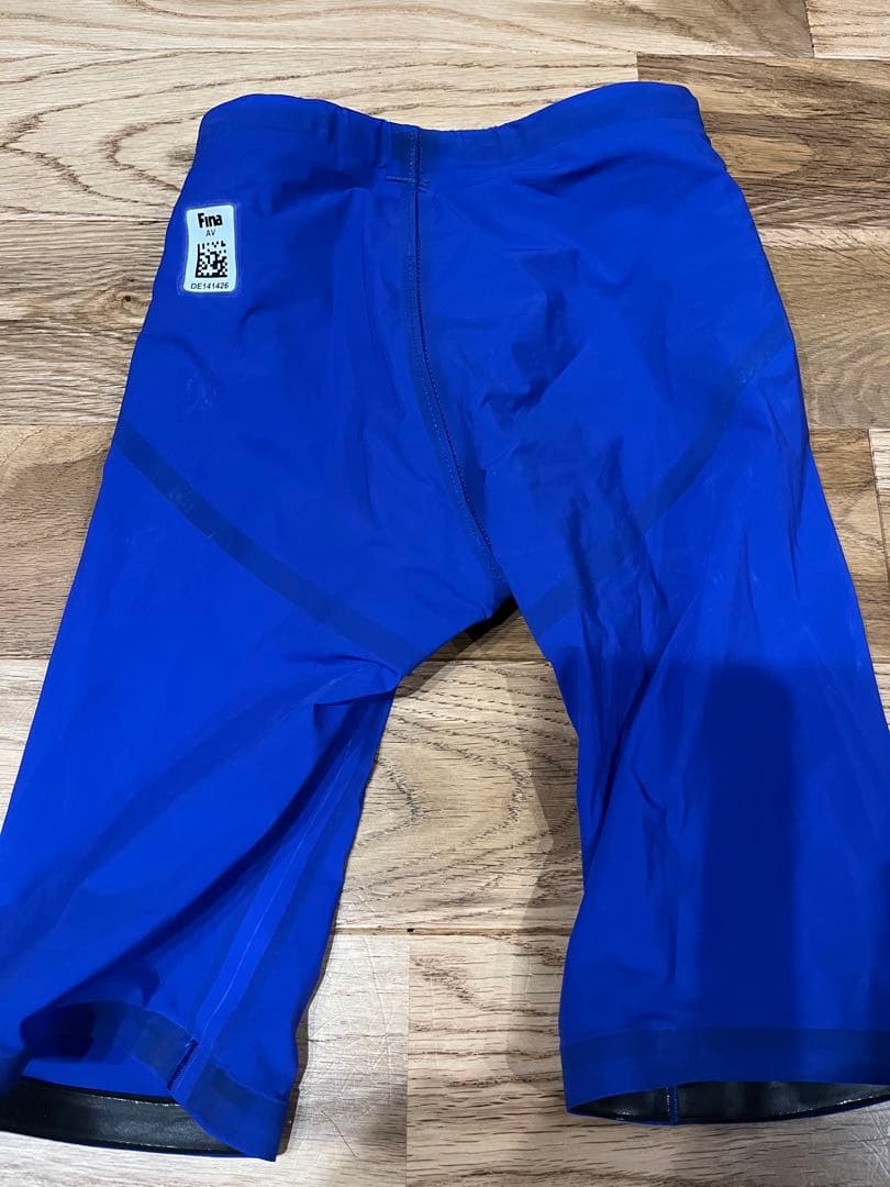 限定色　アリーナ高速水着アクアフォースX SSSサイズ