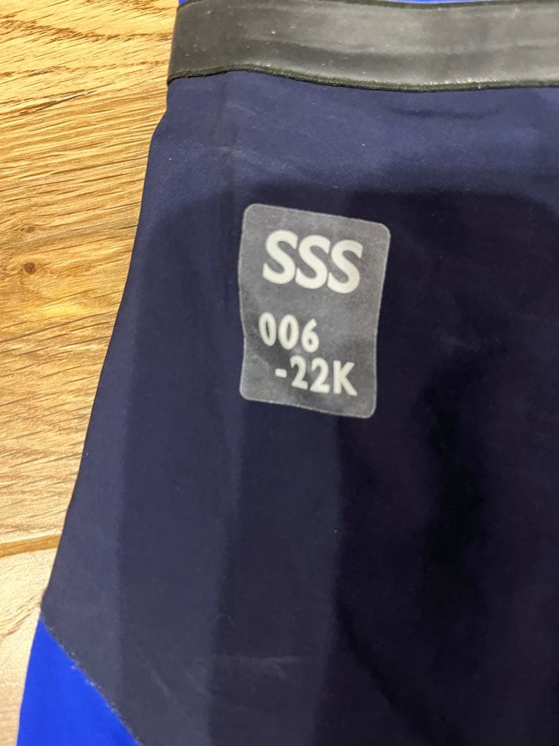 限定色　アリーナ高速水着アクアフォースX SSSサイズ