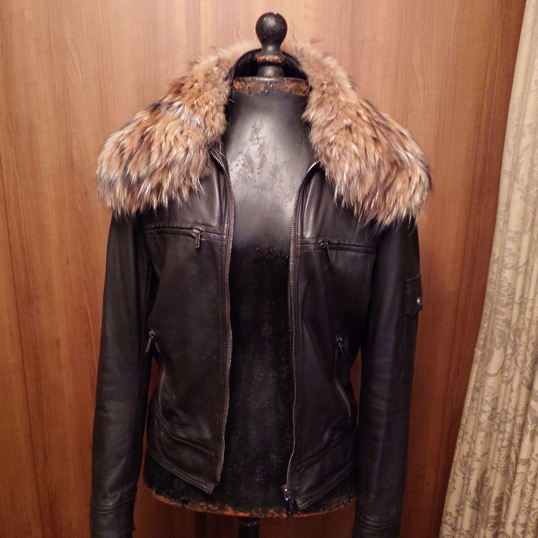 EMPORIO•ARMANI.ファー付き革ジャン.