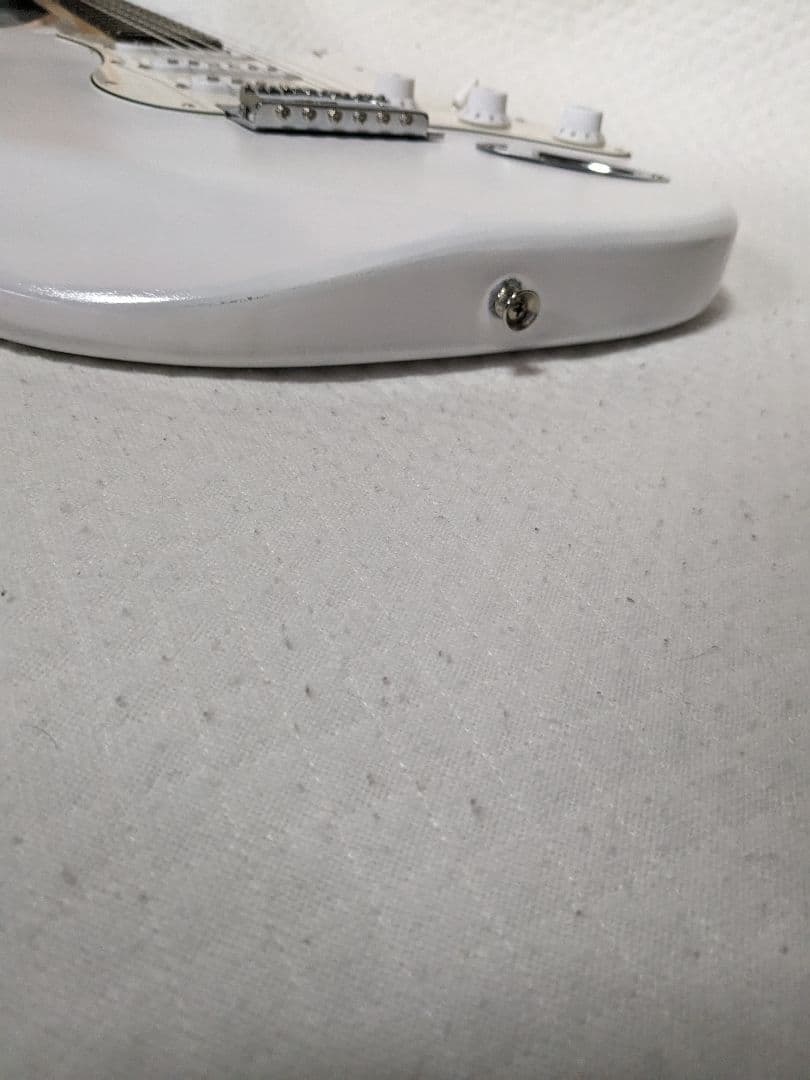 バスカーズ、エレキギター、ホワイト