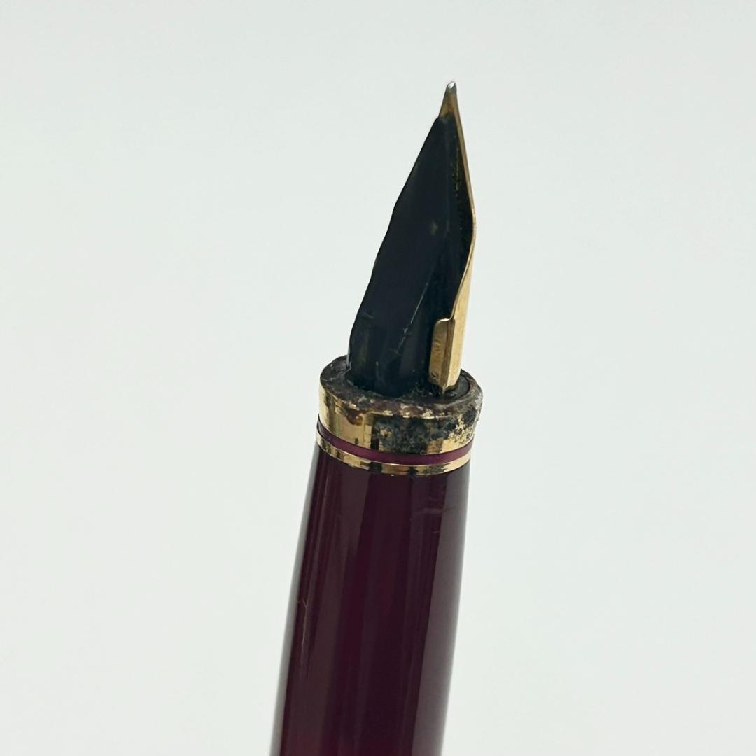 PLATINAM　プラチナ　万年筆　ペン先18K　えんじ色×ゴールド　キャップ式