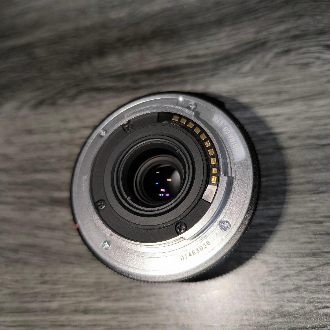 Voigtländer Ultron 27mm F2