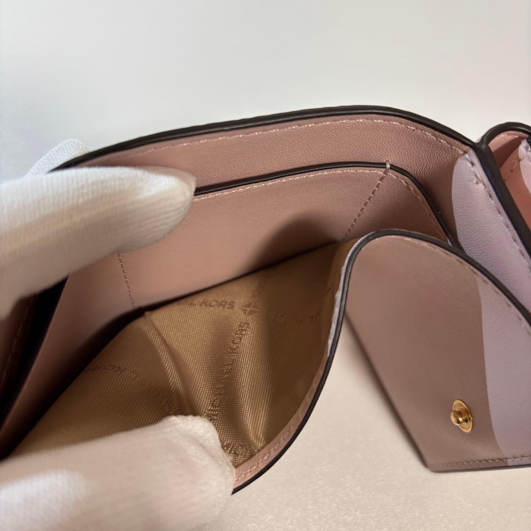 年内売り切ります 新品正規MICHAEL KORS Greenwichピンク財布
