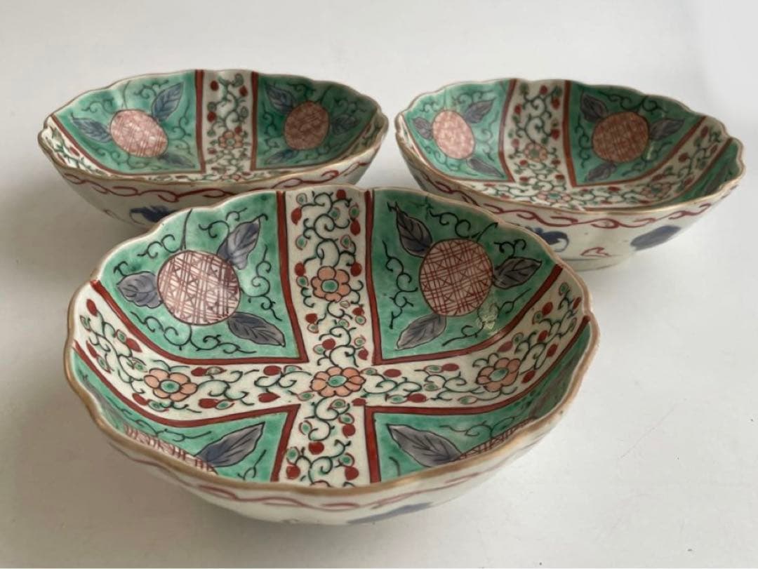 骨董　アンティーク　古伊万里　色絵　花唐草文様　膾皿　なます皿　3枚