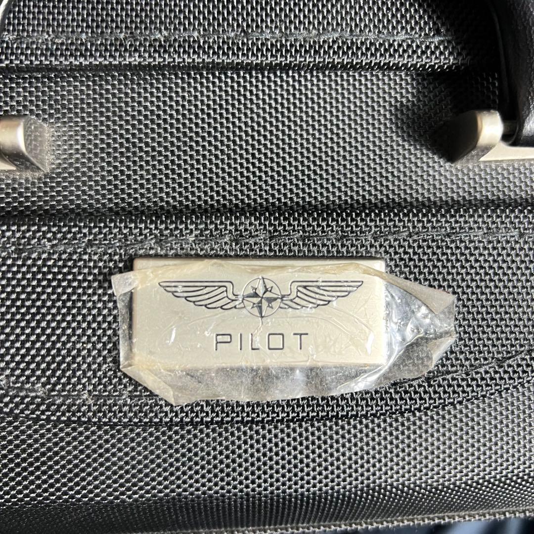 ボズミン　DESIGN 4 PILOTS フライトバッグ パイロットケース