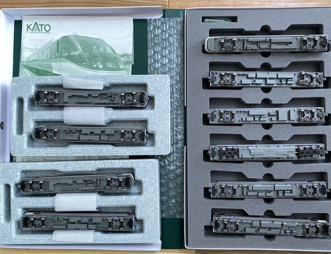 カトー10-558&10-560×2 383系「ワイドビューしなの」10両セット