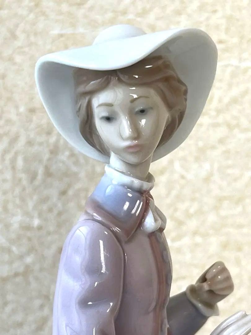 【美品・希少】Lladroリヤドロ フィギュリン 傘を持つ貴婦人 ヴィンテージ