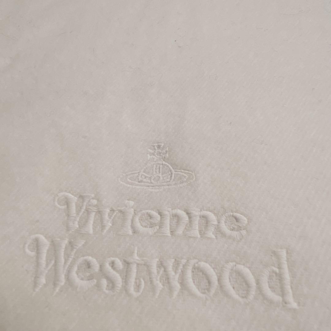 未使用　ヴィヴィアンウエストウッド　マフラー　 ホワイト　刺繍　イタリア製