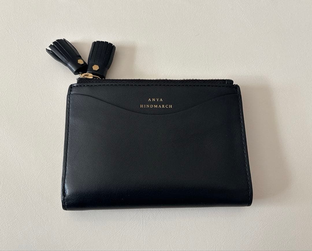 ANYA HINDMARCH アニヤハインドマーチ 二つ折り財布 ブラック