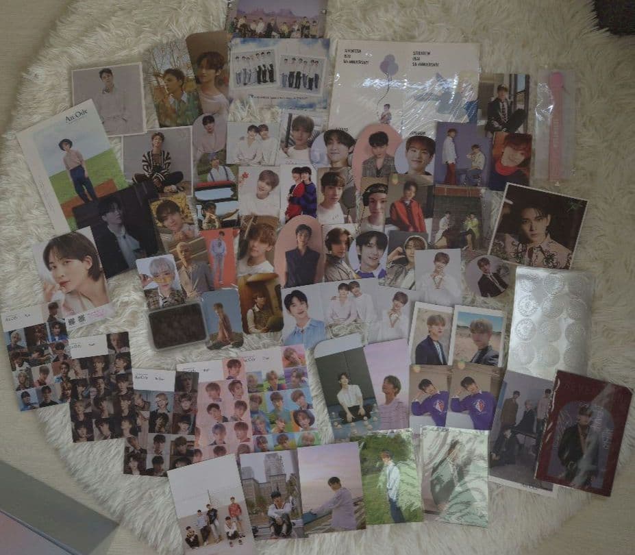 SEVENTEENグッズまとめ売り トレカ、ライトスティック などその他