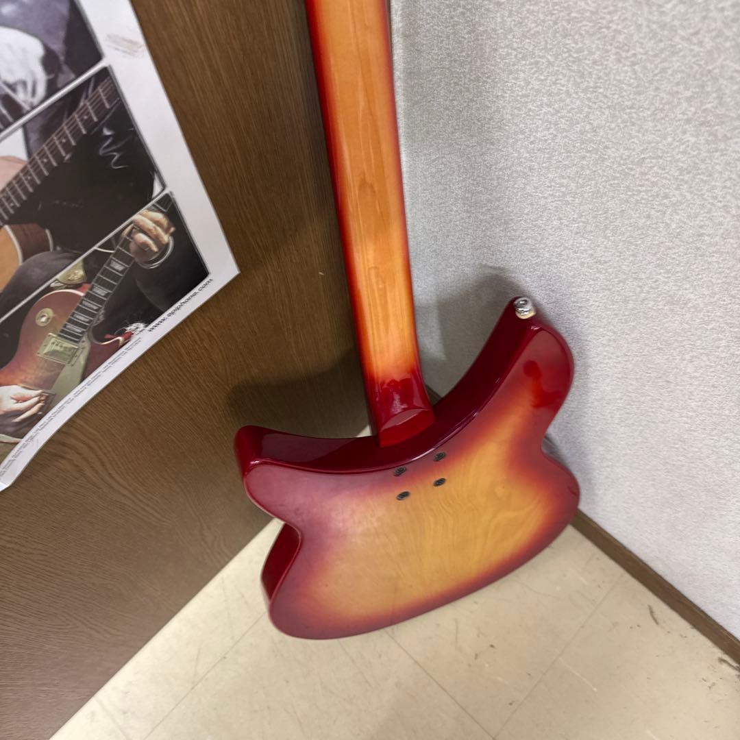 Rickenbacker 330 タイプ 　エレキギター レッドグラデーション