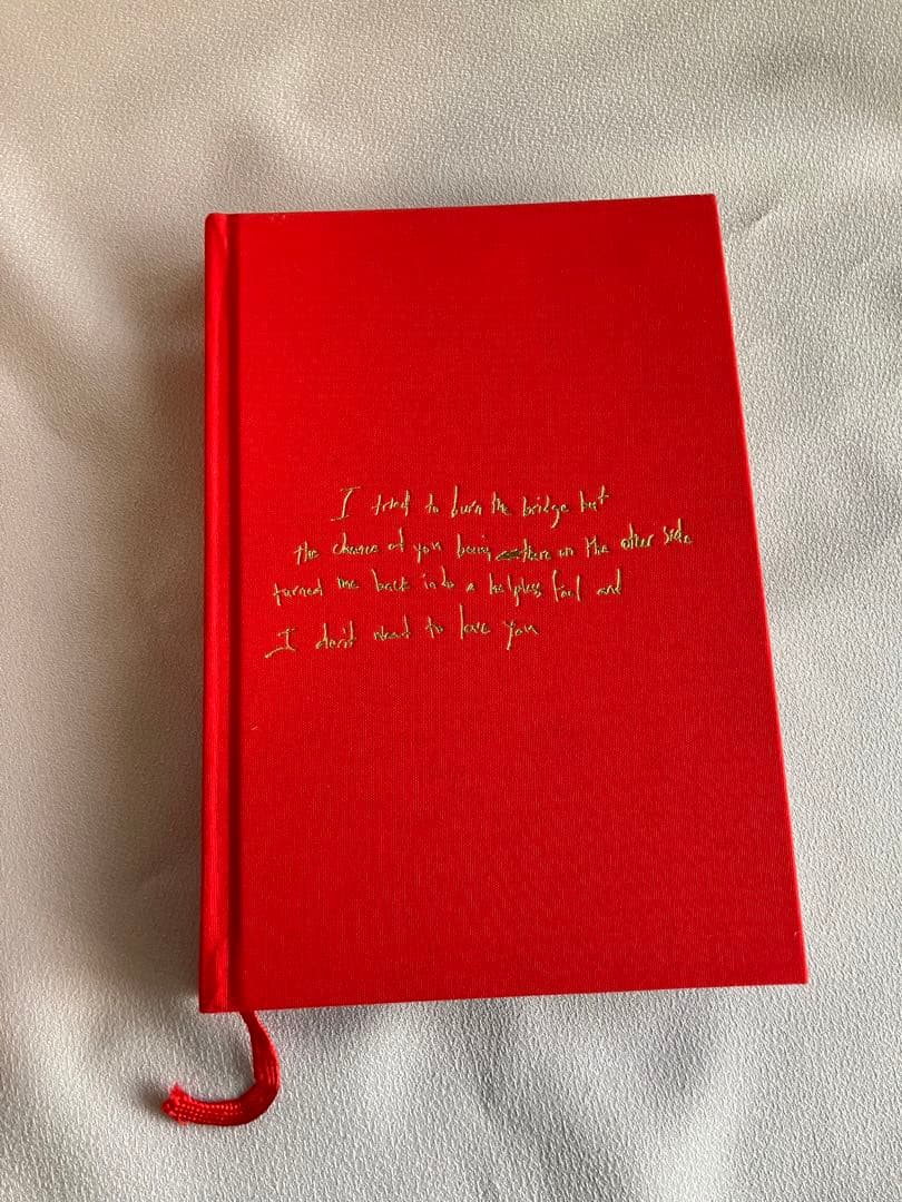 f(x) KRYSTAL 写真集