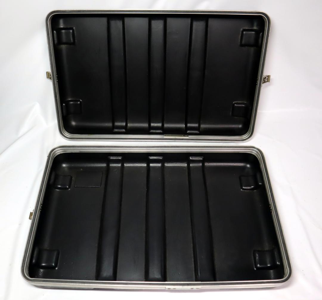 SKB エスケービー 6Uラックケース 大型ハンドル付き 樹脂製 PA機材