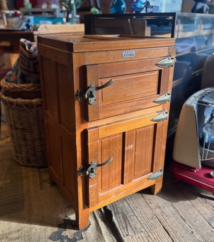 昭和レトロ 古道具 アンティーク冷蔵庫