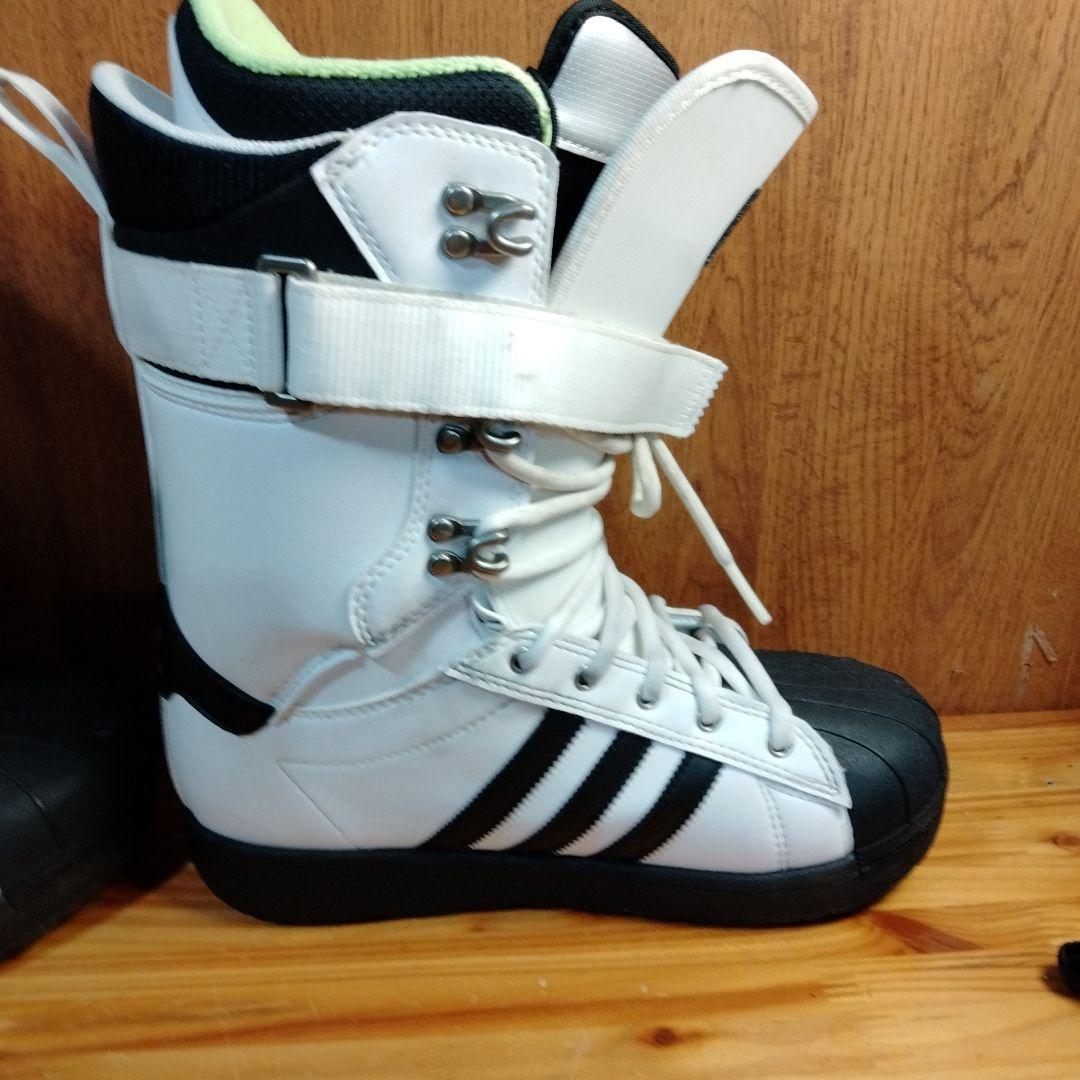 使用回数3回！　adidas スノーボードブーツ　送料無料 26050