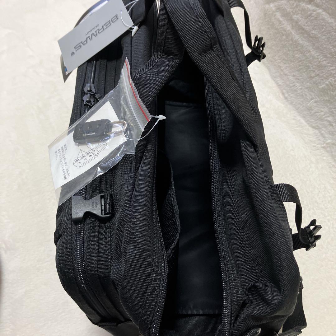 バーマス　ビジネスバッグ　　ビジネスリュック　4WAY 新品未使用　大容量　通勤