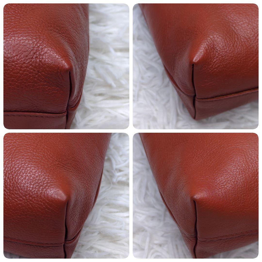 美品✨イルビゾンテ ショルダーバッグ オールレザー 茶 ロゴ型押し ロゴ金具