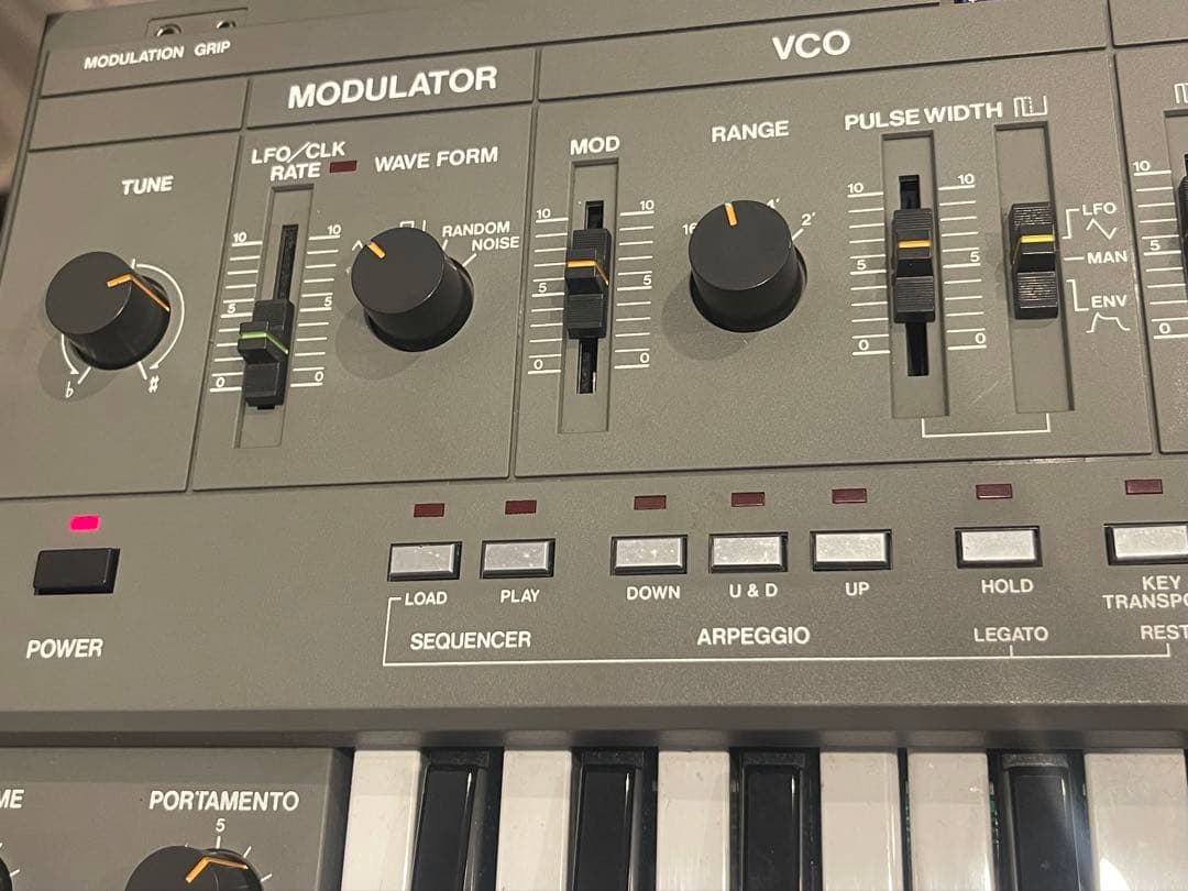 Roland SH-101 アナログシンセサイザー