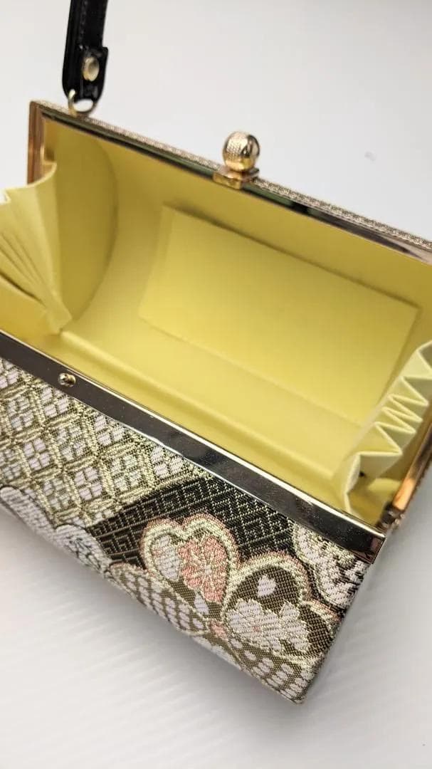 草履バッグセット 振袖 フォーマル 帯地 黒 金 桜 フリーサイズ w49-11