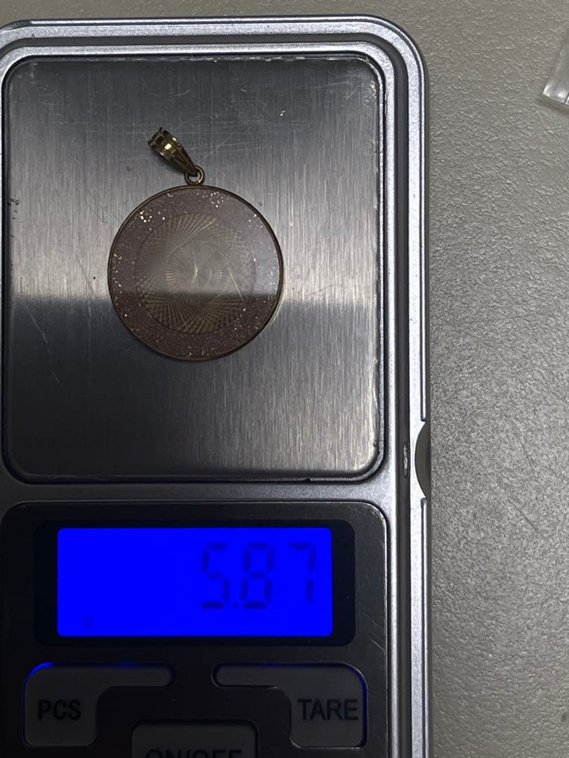 K18イリュージョンペンダント。5.87グラム ラウンドペンダント