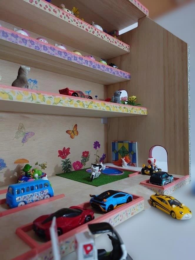 トミカ木製手作り駐車場（スモ－ルピンク）SP02