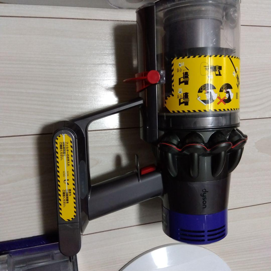 Dyson v10 sv12 各種アタッチメント付き ジャンク品